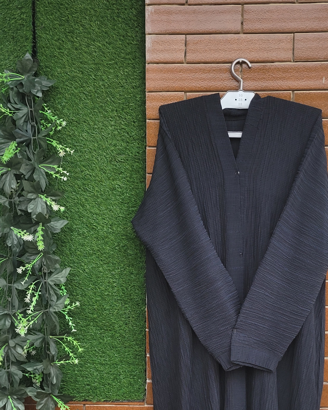 Classic Crinkle Abaya.