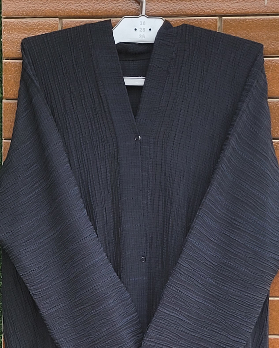 Classic Crinkle Abaya.