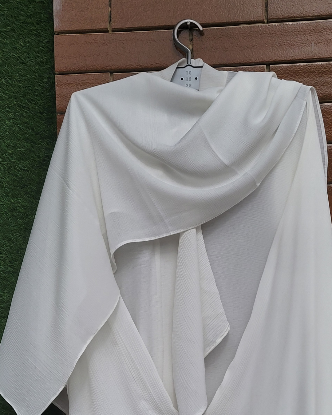 Sacred White Umrah Abaya