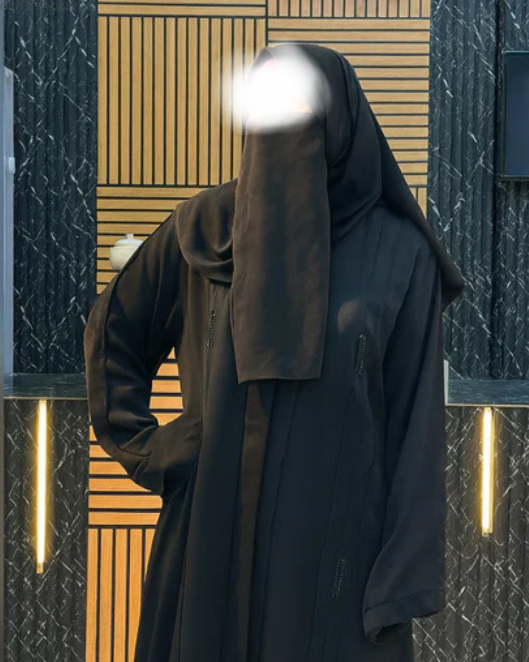 Classic Noir Genzy Abaya