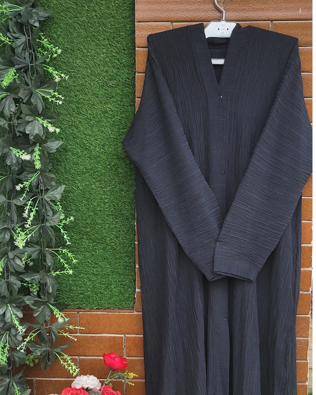 Classic Crinkle Abaya.