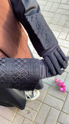 Modest Bloom Black Abaya