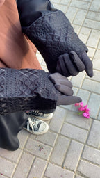 Modest Bloom Black Abaya