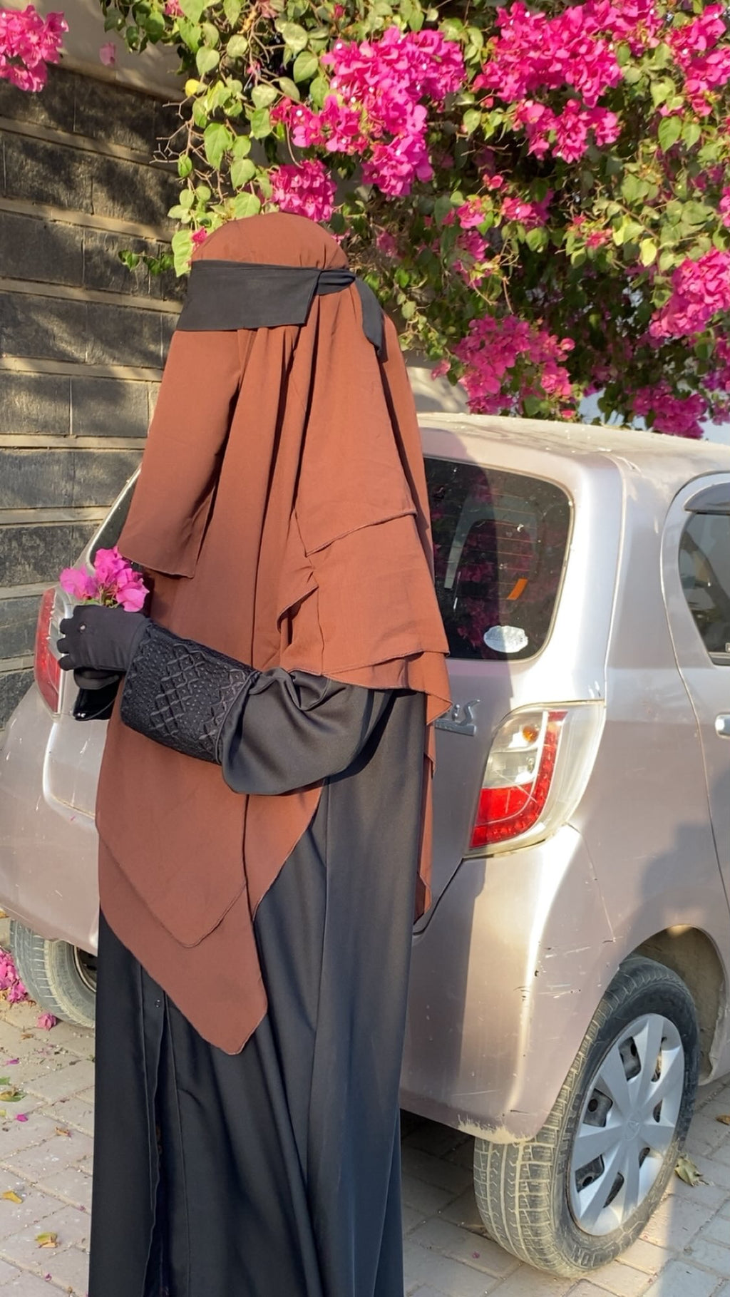 Modest Bloom Black Abaya